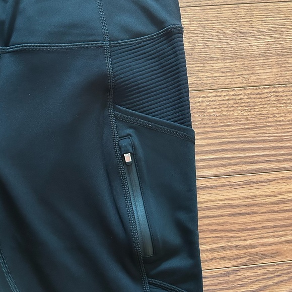 Like New Athleta Fleece-Lined Leggings - Picture 8 of 8